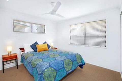 Sunyata Beach House Rainbow Beach Beachside Escape With A Pool Pet Friendly & Wi Fi - Australian Directory 2