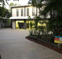25 Naiad Court Rainbow Shores The Ultimate Beachside Executive Property Air conditioned - Australian Directory