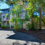 Surfside Beach House 17 Rainbow Shores Swimming Pool 2 Minute Walk To Beach Air Conditioning Relax Here - Australian Directory 0
