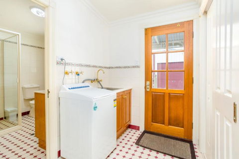 5 Bomburra Court Rainbow Beach Ticks All The Boxes Pool Shed Fenced Yard Pet Friendly - Australian Directory 5