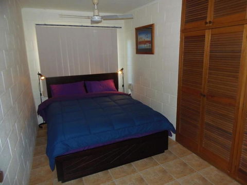 The Red Piranha Rainbow Beach Close To Everything Air Con & Pet Friendly - Australian Directory 4