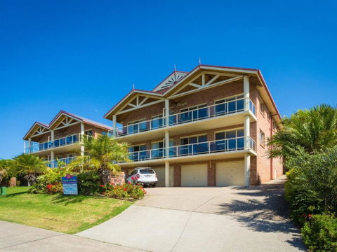 Grand Pacific 1 Unit 1 - Australian Directory 5