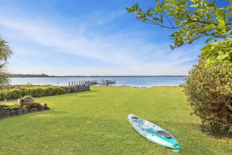 Eagle Point Getaway Waterfront Serenity! - Australian Directory 7