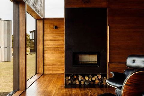 SEA STACKS Shacks At The Denison - Australian Directory 2
