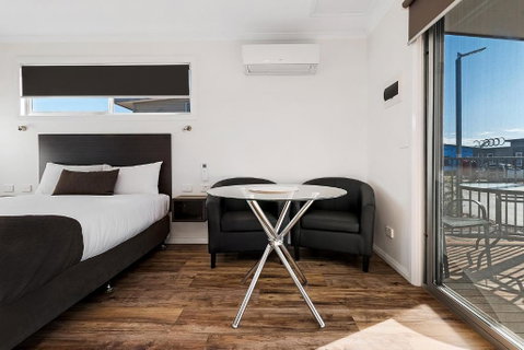Moama Waters - Australian Directory 2