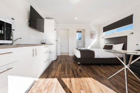 Moama Waters - Australian Directory 4