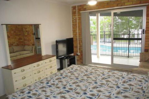 Holiday In Style Hervey Bay - Australian Directory 5