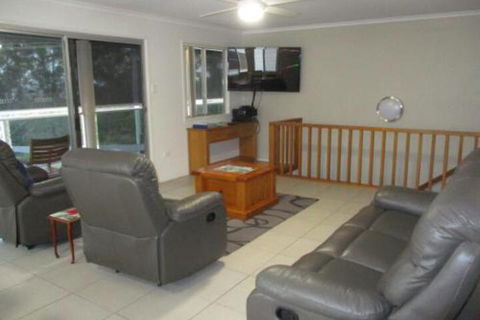 Holiday In Style Hervey Bay - Australian Directory 4