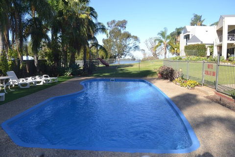 Elsinor Townhouse 10 Mulwala - Australian Directory 1