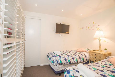 Ultimate Sandringham Beach Front Luxury House - Australian Directory 6