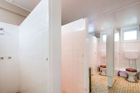 Avalon House - Australian Directory 3