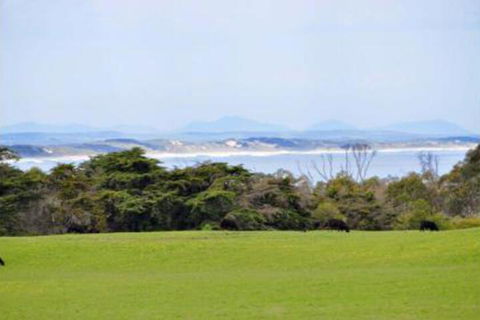 THE Lake House - Surf Side - Australian Directory 4