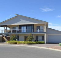 Gizmos Retreat - Australian Directory