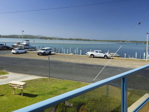 Fairholme 12 - Australian Directory 4
