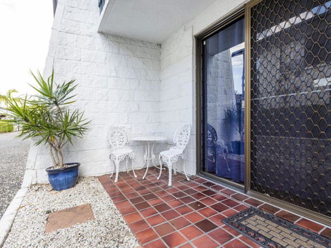 Iluka Villa 1 - Australian Directory 5