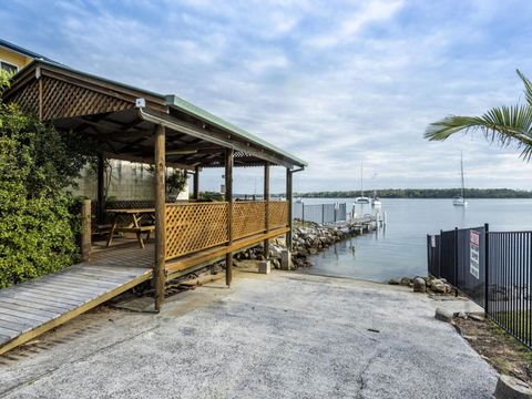 Iluka Villa 1 - Australian Directory 1