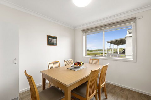 Marine Cove Resort - Australian Directory 7