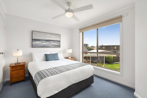 Marine Cove Resort - Australian Directory 5