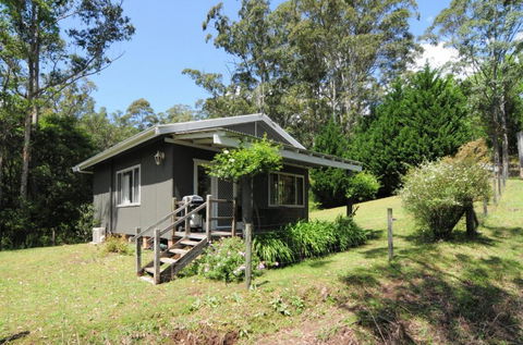 Love Shack 1 Bedroom Cosy Cottage! - Australian Directory 4