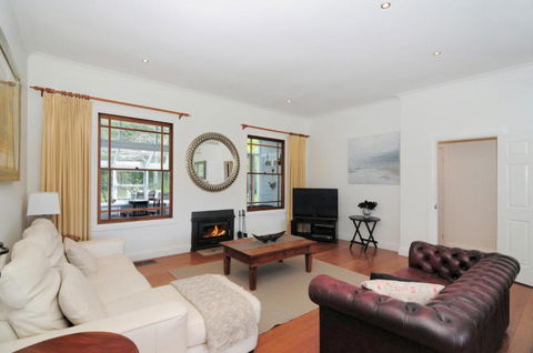 Rivermist Luxury 6 Bedrooms & 6 Bathrooms! - Australian Directory 5