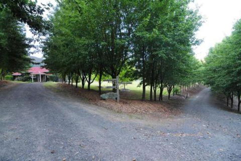Willabrook Retreat Rest Cottage Spoil Yourself! - Australian Directory 3