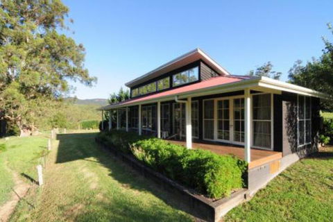 Willabrook Retreat Rest Cottage Spoil Yourself! - Australian Directory 0