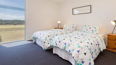 ST ANDREWS BEACH APARTMENT 4.01 - Australian Directory 5