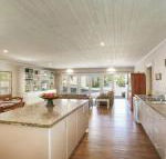 Hardigreen Park spacious with tennis court - Australian Directory