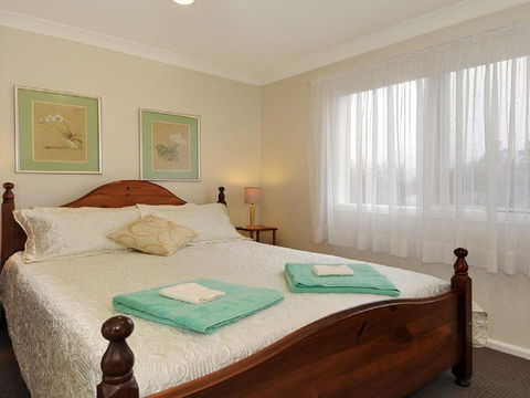 Plum Tree Cottage Warm Cosy & Walk To Town - Australian Directory 5