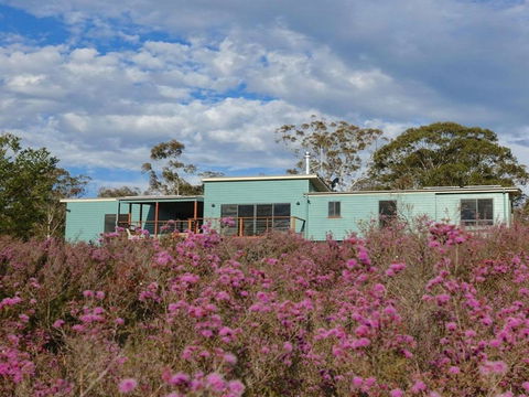 Tea Tree Hollow 50 Percent Off Third Night On Weekend - Australian Directory 2