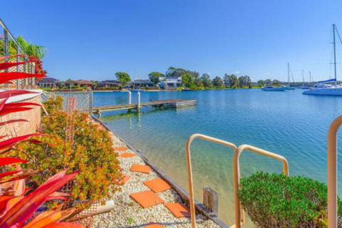 Seachange Waterfront - Australian Directory 5