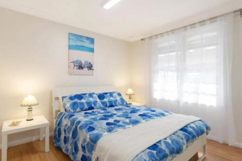 31 McMillan Crescent - Australian Directory 5