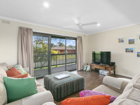 Oscars Inlet Side Short Walk TO Beach OR Town - Australian Directory 1