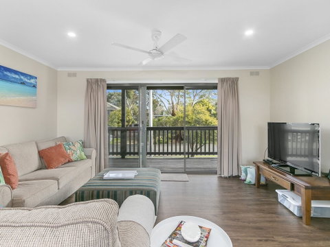 Oscars Inlet Side Short Walk TO Beach OR Town - Australian Directory 6