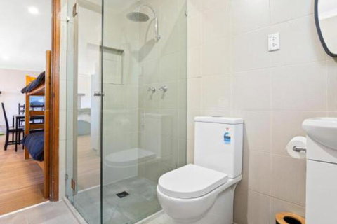 Braeside Cabin Four Ziera - Australian Directory 5