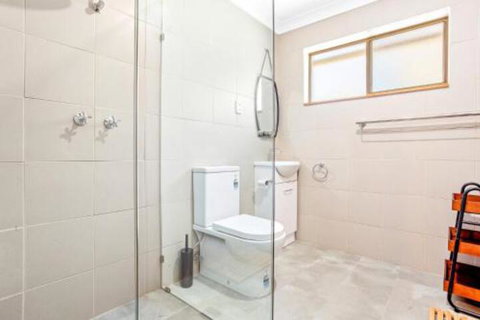 Braeside Cabin Two Alphitonia - Australian Directory 7