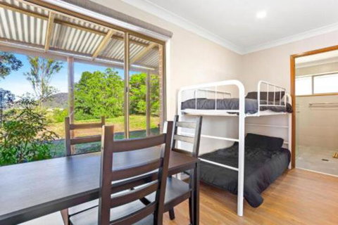 Braeside Cabin Two Alphitonia - Australian Directory 4
