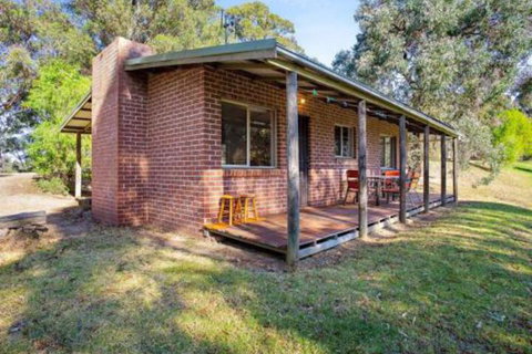 Braeside Cabin Three Parsonsia - Australian Directory 6