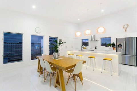 THE BEACH OASIS At 360 - Australian Directory 2