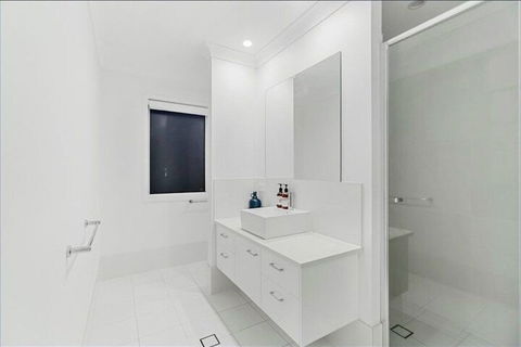 THE BEACH OASIS At 360 - Australian Directory 4