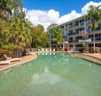 RED COWRIE 321atPALM COVE - Australian Directory