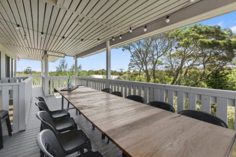 TREE TOPS VIEWS BLAIRGOWRIE - Australian Directory 0