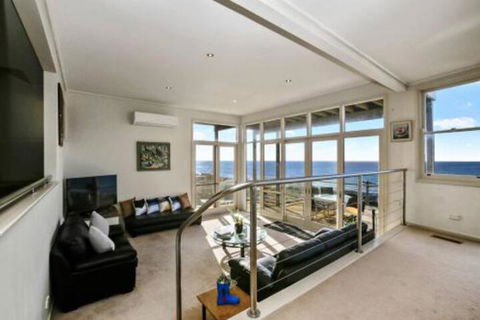 PANORAMA VIEWS Spectacular Ocean Views - Australian Directory 2