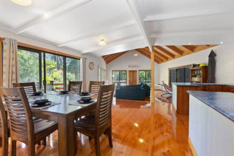 YARRABEE The Perfect Getaway! - Australian Directory 0