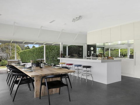 Greywood Classic Highlands Charm & Serene Living - Australian Directory 3
