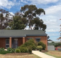 Dunolly Broadway BB - Australian Directory