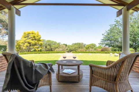 Jaspers Brush Tranquil Gardens & Stunning Views - Australian Directory 0