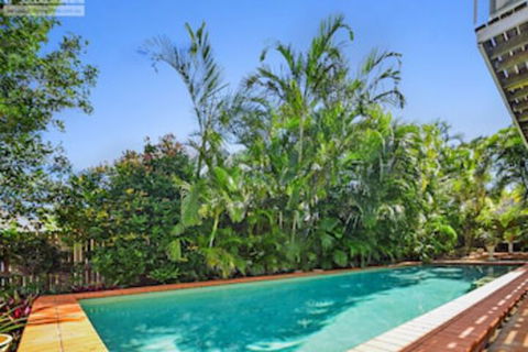 Fabulous Pet Friendly Family Home - 3 Carribean Court - Australian Directory 0