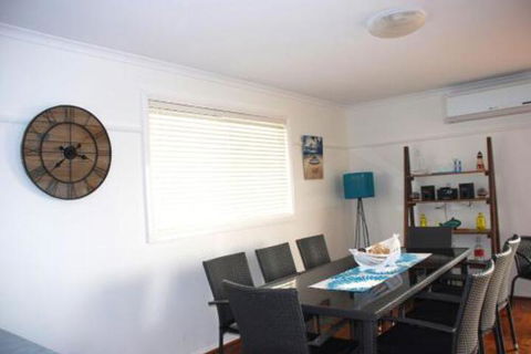 EAGLES NEST VIEWS On TAMARA - Australian Directory 2