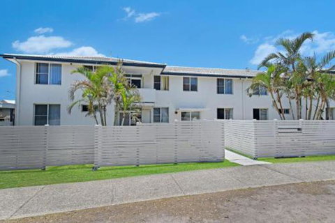 Maliblue 5 / 1 Main Street Crescent Head - Australian Directory 5